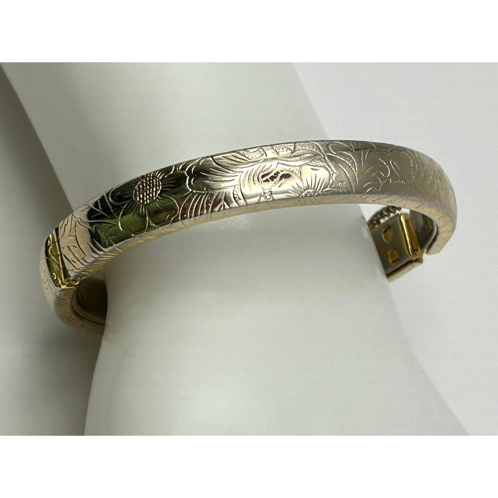 Sunflower Leaves Gold Tone Hinged Bracelet 6 3/4 in